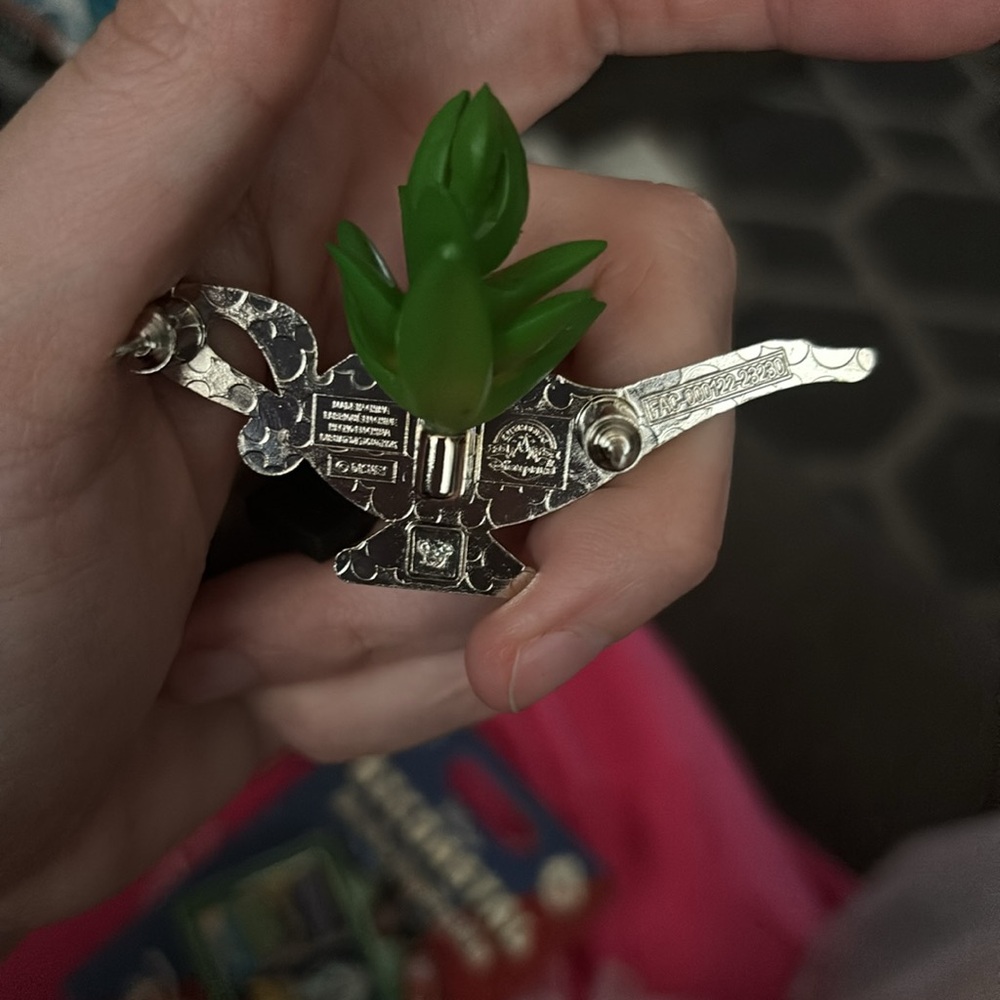 Disney Gold Lamp Pin with Green Accent - Picture 3 of 3